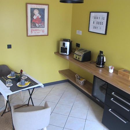 Le104Bis Bed & Breakfast Poitiers Bagian luar foto