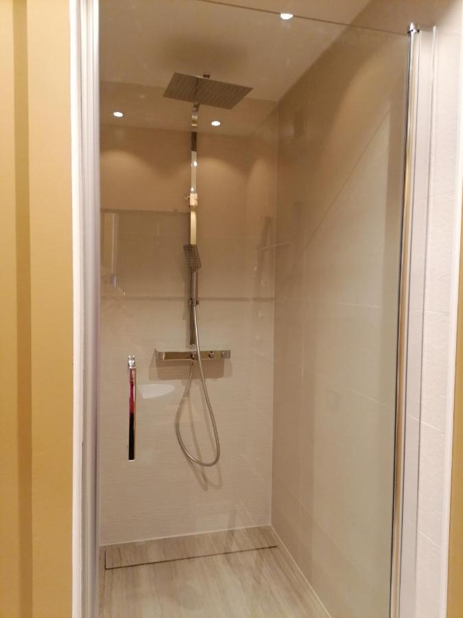 Le104Bis Bed & Breakfast Poitiers Bagian luar foto